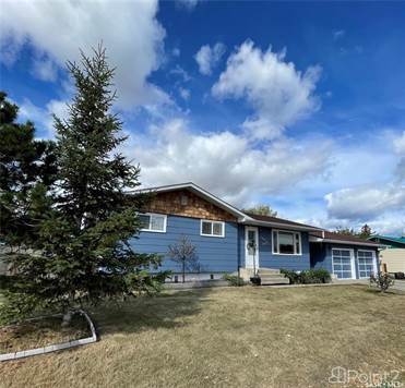 708 Birch CRESCENT in Houses for Sale in Nipawin - Image 2