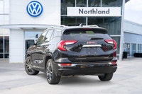 When you choose a Denali, you aren't just getting an SUV; you're getting GMCs flagship experience. F... (image 5)