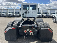 Ryder Stock ID: 791252 Transmission Type/Speed: MANUAL 10 Engine: DIESEL DD13 GHG'17 450/1625 Horse... (image 6)