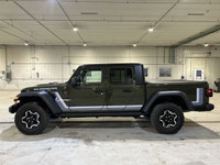 // ACCIDENT FREE!! // // SINGLE OWNER! // Meet the 2023 Jeep Gladiator Rubicon 4x4, offered by Haldi... (image 9)