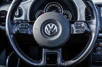 * Climatisation * Tapis protecteurs * Phares diurnes * Accès sans clé * Verrouillage électrique des... (image 7)