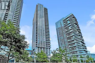 Look No Further! Welcome To The Award Winning Tridel Built Avani Condo Located At Kennedy & Hwy 401....