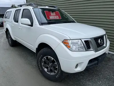 -PRO-4X -Crew Cab -Black Leather Interior -Colour Matched Cap -Great Condition $23,995 + tax, licens...