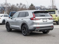 No Accidents - AWD - Sunroof - Perforated Leatherette - Power Liftgate Efficient, refined, and built... (image 6)