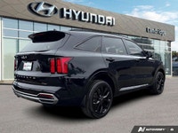 *2022 Kia Sorento SX Turbo | AWD | 20 Black Alloy Wheels | Pano Sunroof* *Experience premium versati... (image 4)
