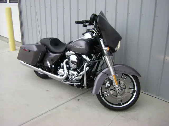 2015 Harley-Davidson Street Glide Special Biweekly $126 OAC  in Street, Cruisers & Choppers in Edmonton - Image 3