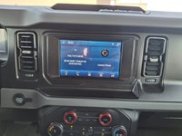 Check out this certified 2021 Ford Bronco Base4-Dr 4X4 | Auto | CarPlay + Android | Rear Camera | an... (image 3)