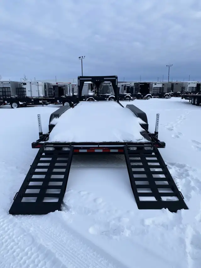 2026 Canada Trailers Gooseneck Equipment Trailer 22,680 lbs. GVW ...