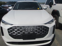 Discover premium utility and refined everyday driving in this used 2025 Audi Q5 Progressiv, now avai... (image 3)