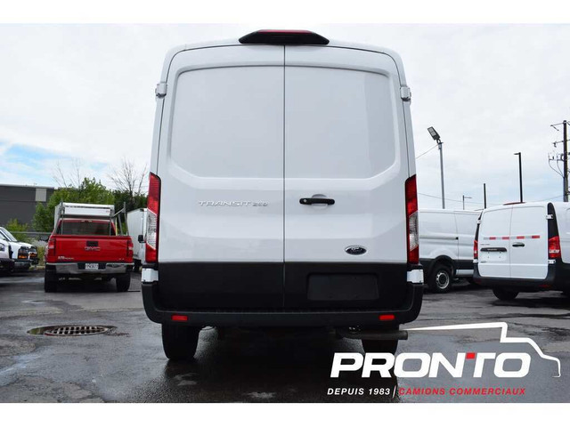 2022 Ford Transit Cargo Van T-250 148WB Med Roof ** GARANTIE FOR dans Autos et camions  à Laval/Rive Nord - Image 4