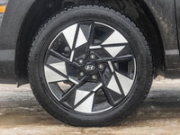 2024 Hyundai Kona Preferred AWD |CPO | Adaptive Cruise | Blind-Spot Assist The 2024 Hyundai Kona Pre... (image 3)