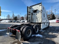 2019 FREIGHTLINER T12664ST;Heavy Duty Trucks - Conventional Truck w/ Sleeper Penske Location 105 SAL... (image 6)