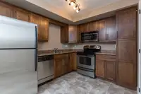 411 GAUVIN DIEPPE - 2 BED - BALCONY & ELEVATOR - AVAIL NOW