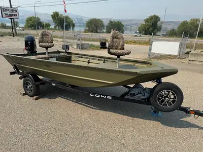 $27,995-$2,000 (SUPER SUMMER SALE) = $25,995 *Offer Expires at the End of the Month Lowe Roughneck 1...