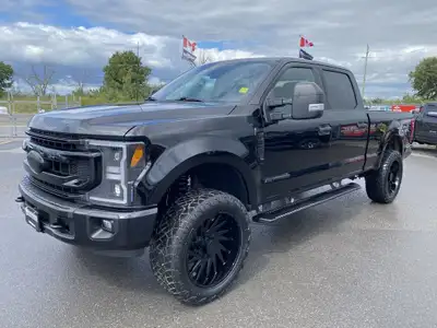 ABSOLUTELY GORGEOUS TRUCK!! Clean Car Fax. FULLY LOADED XLT with heated tec stitched black leather i...