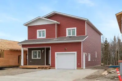 $803,800 ~ Whistle Bend 24 Flora Ave ~ NOTE: PICTURES & VIDEO OF A COMPARABLE BUILD ~ Beautiful buil...