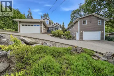 This stunning Maple Bay estate features a private two-bedroom suite perfectly situated above your pe...