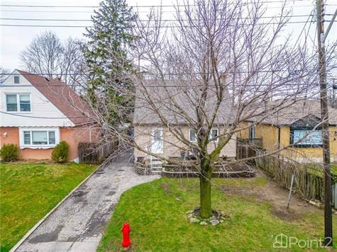 4 EAST 44TH Street in Houses for Sale in Hamilton - Image 3