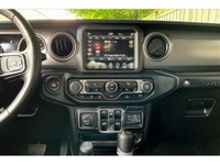 COME SEE WHY ''NOBODY BEATS A DEAL FROM PEEL!'' Your Source for ALL make and models used cars and tr... (image 5)