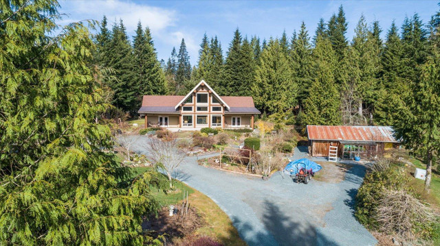 49451 VOIGHT ROAD, Ryder Lake Chilliwack, British Columbia in Houses for Sale in Chilliwack - Image 3