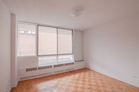 Akelius two bedroom apartment for rent. Located near Du Fort in the Downtown - Guy Concordia neighbo... (image 2)