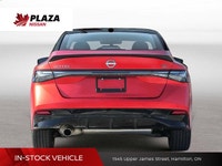 This Nissan Sentra has a strong Regular Unleaded I-4 2.0 L/122 engine powering this Variable transmi... (image 4)