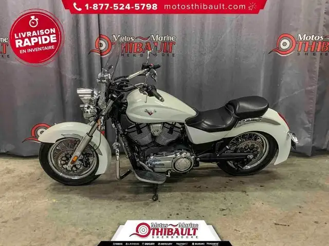 2013 Victory Motorcycles BOARDWALK in Street, Cruisers & Choppers in Sherbrooke - Image 6