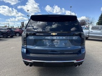 AMVIC Licensed Dealer Kickstart your adventures with the rugged elegance of the 2025 Chevrolet Subur... (image 7)