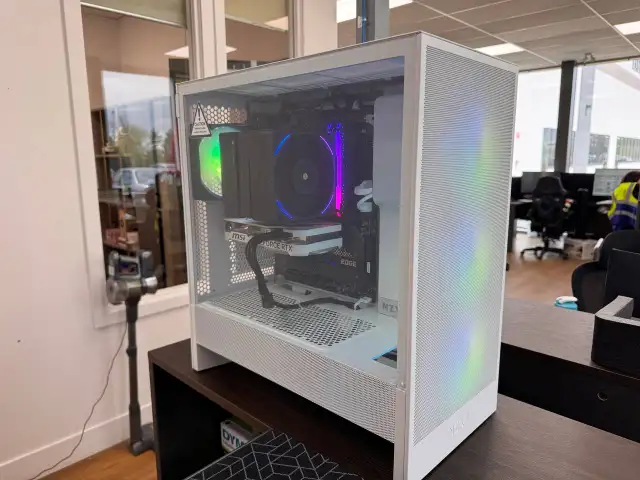 High-Performance Gaming PC – Intel i7-13700K | RTX 4060 | 1TB in Desktop Computers in Edmonton - Image 2