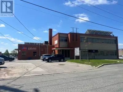 Excellent Warehouse Space For Short Term Sublease. Newly Renovated, Whiteboxed. Easy Access To Highw...