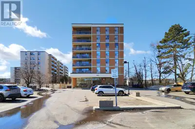 Welcome To This Bright, Spacious & Updated 3 Bedroom, 2 Bath Low-Rise Condo In the Heart Of Thornhil...