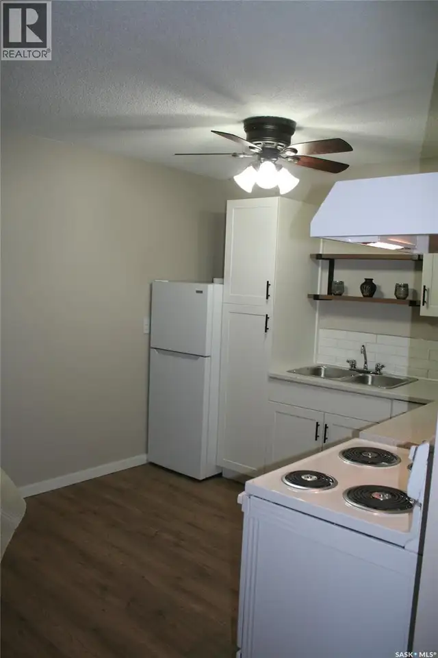6 4505 Rae STREET Regina, Saskatchewan in Condos for Sale in Regina - Image 8
