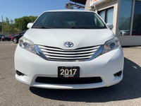 Vehicle Highlights: - Accident free - 8 passenger Very desirable Toyota Sienna LE 8 passenger has la... (image 1)