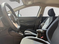 Accident Free! | Front-Wheel Drive | 7 NissanConnect Touchscreen Display | Apple CarPlay & Android A... (image 9)