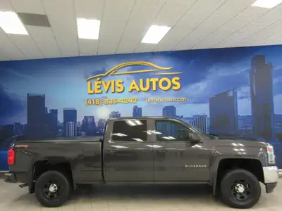 CHEVROLET SILVERADO 1500 2016 V8 5.3 LITRES VORTEC 4X4 CREW-CAB BOITE DE 6 ET DEMI TOUT ÉQUIPÉ / CAM...