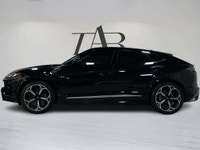 This 2020 Lamborghini Urus is a local Ontario vehicle with a clean Carfax report. Featuring a panora... (image 5)