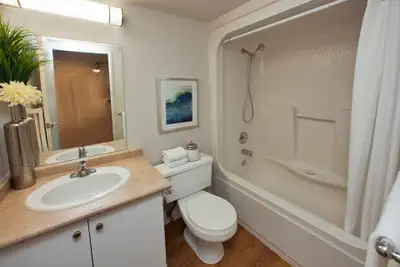 2 Bedroom Apartment for Rent in South St. Catharines!, View more