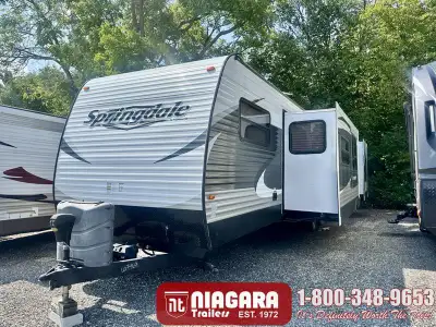 Year: 2014 Stock Number: UX7469 Status: PreOwned Length: 38 ft Sleeps: 8 Included Options: Freight P...