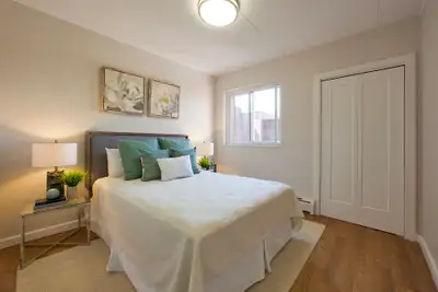 2 Bdrm. Apt. for Rent in North St. Catharines - Lake & Arran Dr., View more