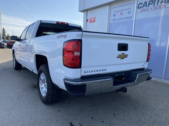 2017 Chevrolet Silverado 1500 LT Crew Cab in Cars & Trucks in Edmonton - Image 3