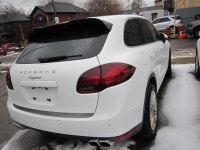 ACCIDENT FREE LOCAL CAR WITH FULL COMPREHENSIVE UP-TO-DATE SERVICE HISTORY FROM THE PORSCHE DEALER.... (image 4)
