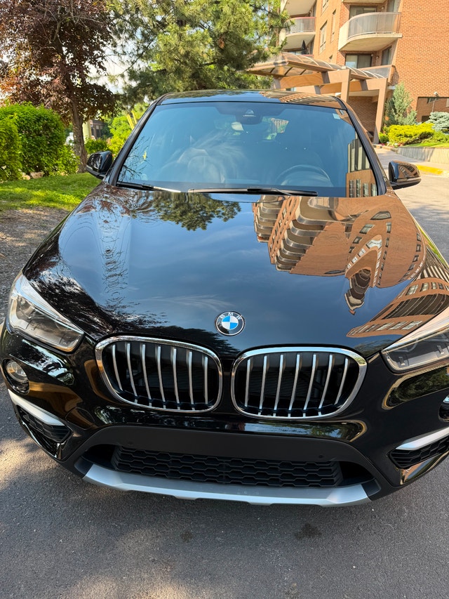 2019 BMW X1 SUV, AUTOMATIC EXCELLENT CONDITION — photo 4