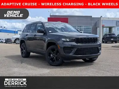 The new 2025 Jeep Grand Cherokee Altitude is a versatile midsize SUV that blends capability, advance...