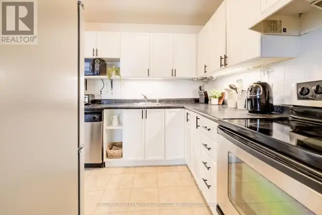 11 - 210 HIGHLAND CRESCENT Kitchener, Ontario in Condos for Sale in Kitchener / Waterloo - Image 13