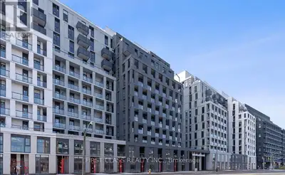350 - 500 WILSON AVENUE Toronto (Clanton Park), Ontario