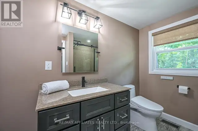 34 R7 ROAD Rideau Lakes, Ontario in Houses for Sale in Ottawa - Image 26