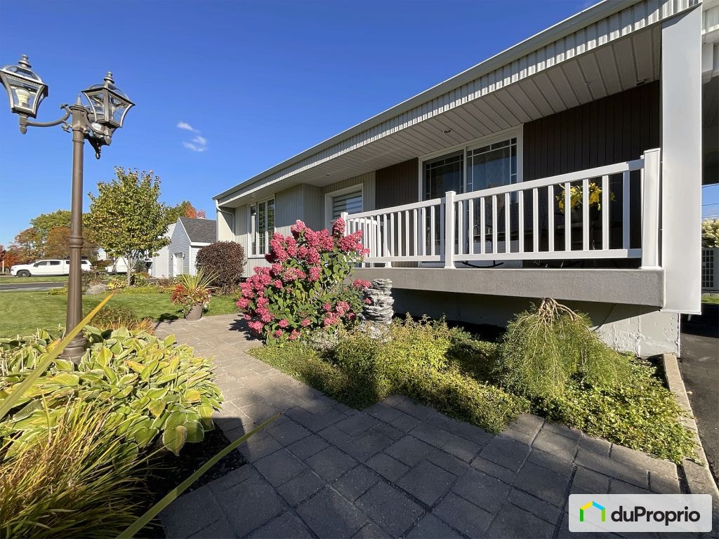 $389,000 - Bungalow for sale in St-Damien-De-Buckland — photo 3