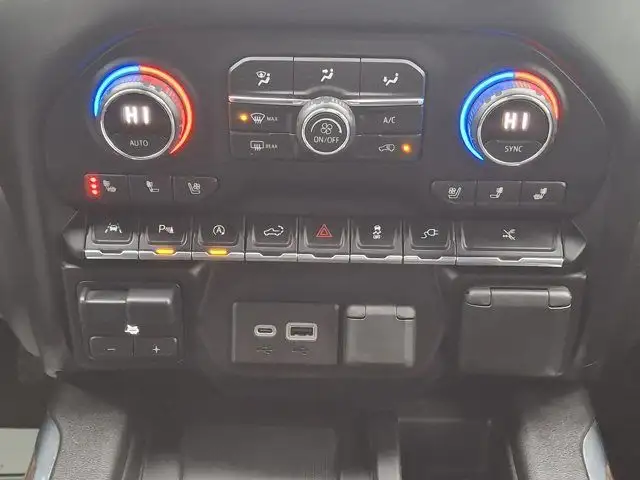 2021 Chevrolet Silverado 1500 High Country | Leather | Nav in Cars & Trucks in Guelph - Image 21