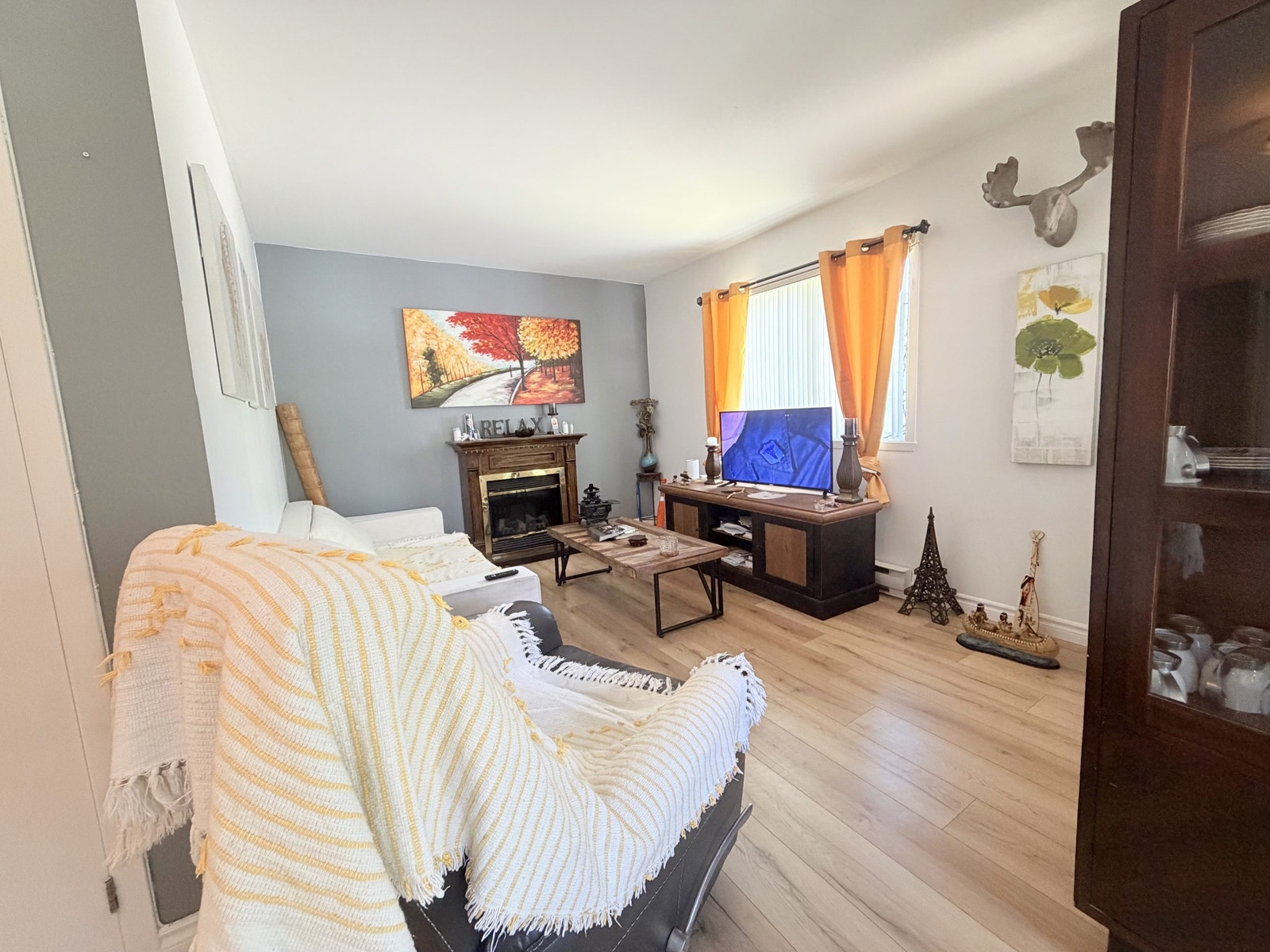 12025 Av. Berlioz — photo 1