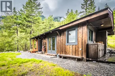 Lillooet! Texas Creek! RR1 Zoned -Rare opportunity to own 10 private acres in the highly sought-afte...